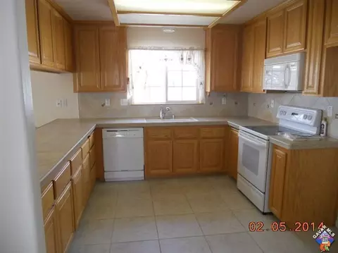 24351 Pueblo Ct, Tehachapi, CA 93561 photo 5