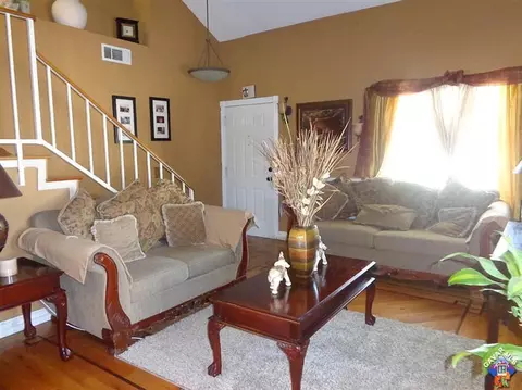 37622 Barbara Ln, Palmdale, CA 93550 photo 4