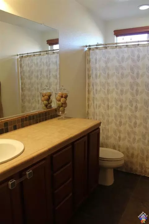 43514 Hampton St, Lancaster, CA 93536 photo 14