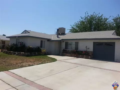 38751 E 32nd St, Palmdale, CA 93550 photo 1