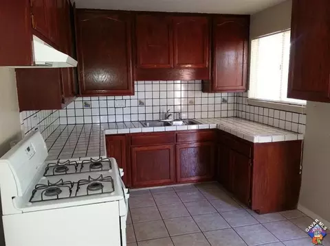 38751 E 32nd St, Palmdale, CA 93550 photo 3