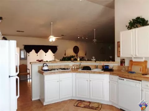33903 Peart Ave, Acton, CA 93510 photo 11