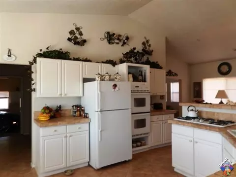 33903 Peart Ave, Acton, CA 93510 photo 13