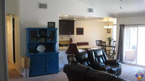 20840 Brentwood Dr, Tehachapi, CA 93561 photo 5