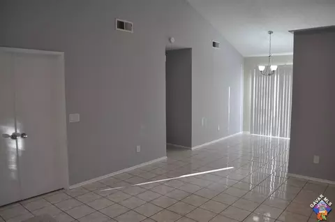 37213 Bunker Ct, Palmdale, CA 93550 photo 6
