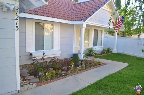 37213 Bunker Ct, Palmdale, CA 93550 photo 3