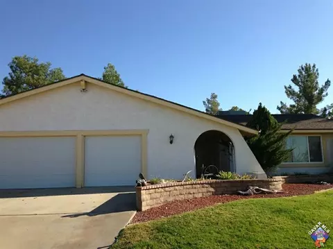 32100 Crystalaire Dr, Llano, CA 93544 photo 2