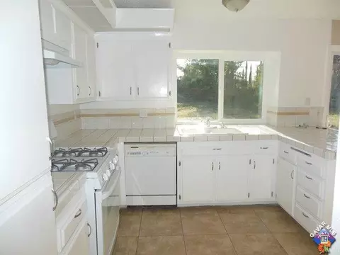 1460 Springline Dr, Palmdale, CA 93550 photo 15