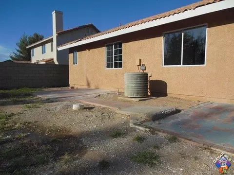 1460 Springline Dr, Palmdale, CA 93550 photo 38