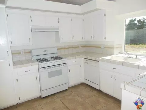 1460 Springline Dr, Palmdale, CA 93550 photo 16