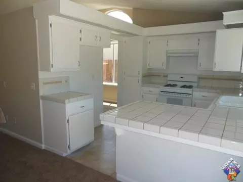 1460 Springline Dr, Palmdale, CA 93550 photo 13