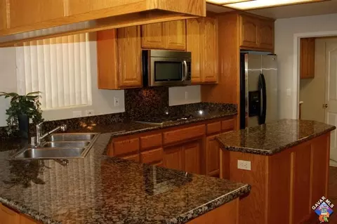 4008 Paddock Way, Lancaster, CA 93536 photo 8