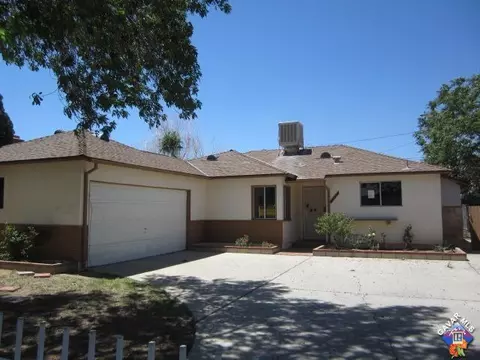 38657 Puerta Ave, Palmdale, CA 93550 photo 1