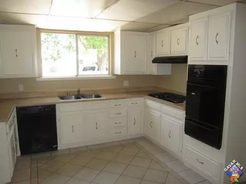 38657 Puerta Ave, Palmdale, CA 93550 photo 10