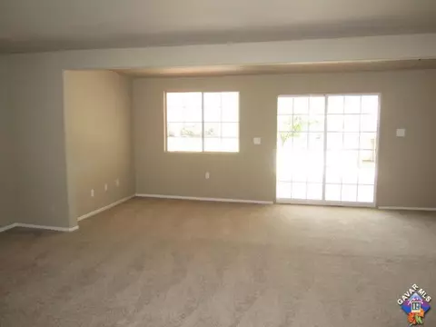 38657 Puerta Ave, Palmdale, CA 93550 photo 5