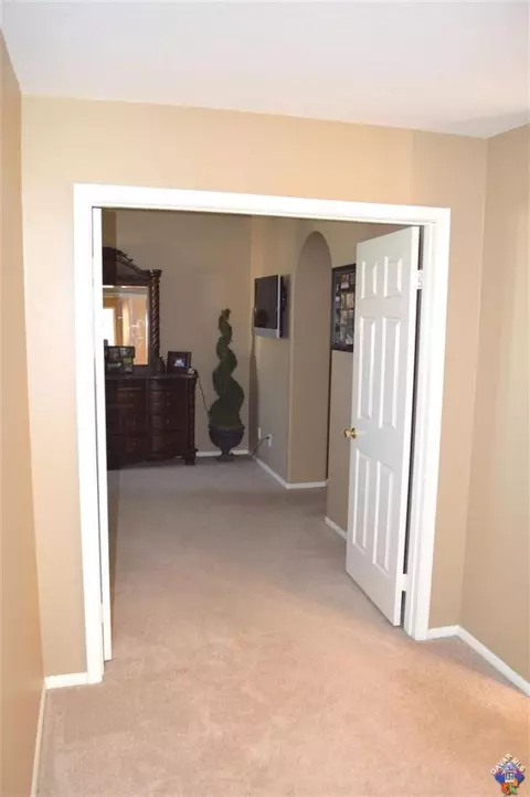 6031 Devonshire Dr, Palmdale, CA 93551 photo 21