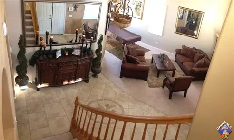 6031 Devonshire Dr, Palmdale, CA 93551 photo 4