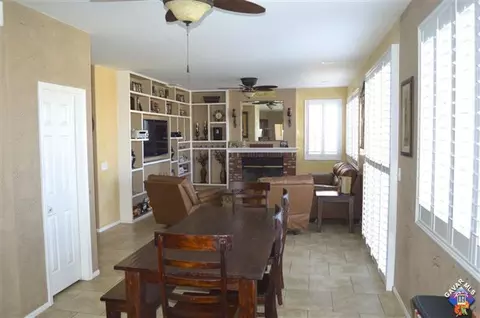 6031 Devonshire Dr, Palmdale, CA 93551 photo 12