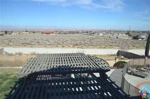 6031 Devonshire Dr, Palmdale, CA 93551 photo 33