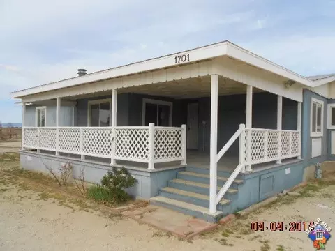 1701 Winter Ave, Rosamond, CA 93560 photo 1