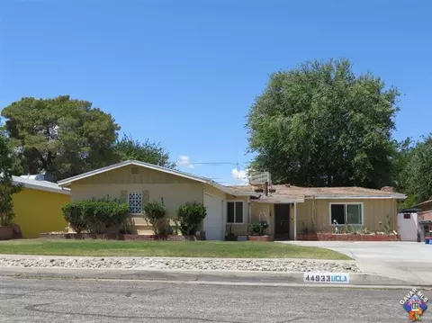 44933 Harlas Ave, Lancaster, CA 93534 photo 2