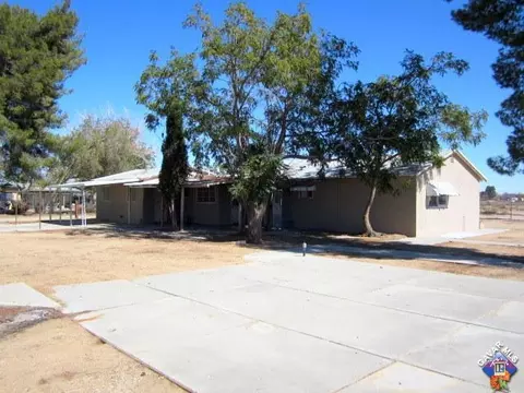 42057 5th Street St E, Lancaster, CA 93535 photo 11