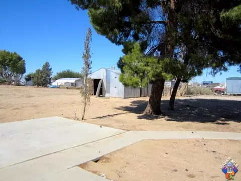 42057 5th Street St E, Lancaster, CA 93535 photo 12