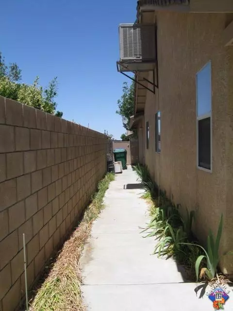 1708 Lightcap St, Lancaster, CA 93535 photo 15