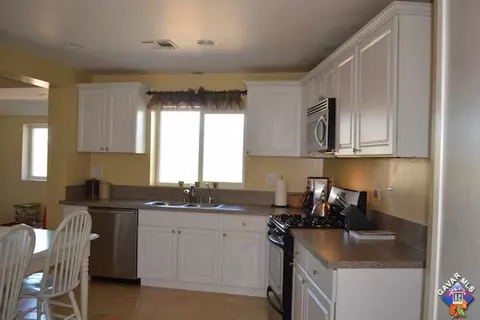4141 9th St, Acton, CA 93510 photo 4
