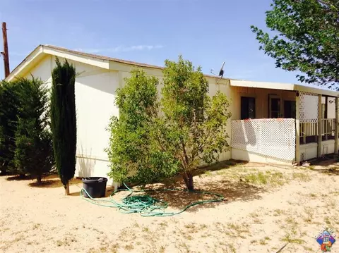 5774 Alice Ave, Mojave, CA 93501 photo 3