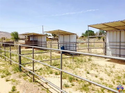 5774 Alice Ave, Mojave, CA 93501 photo 25