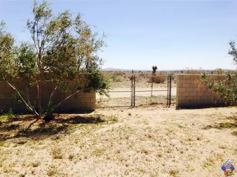 5774 Alice Ave, Mojave, CA 93501 photo 7