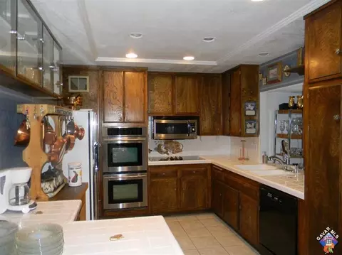 44318 Downsview Rd, Lancaster, CA 93535 photo 4