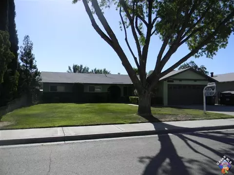44318 Downsview Rd, Lancaster, CA 93535 photo 2