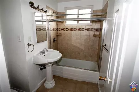 44944 Andale Ave, Lancaster, CA 93535 photo 7