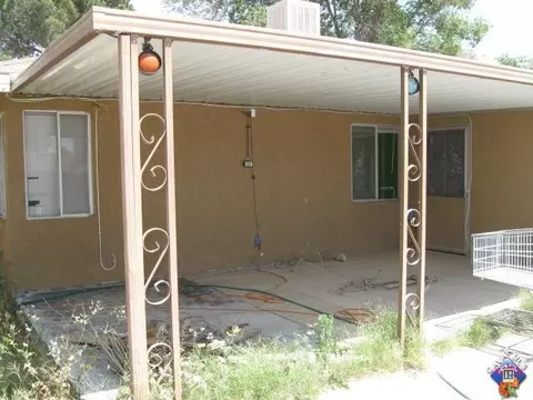 45523 Sancroft Ave, Lancaster, CA 93535 photo 2