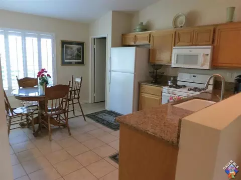 6259 Jasper Ct, Lancaster, CA 93536 photo 5