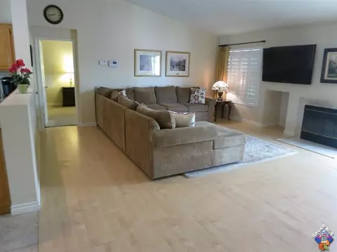6259 Jasper Ct, Lancaster, CA 93536 photo 4