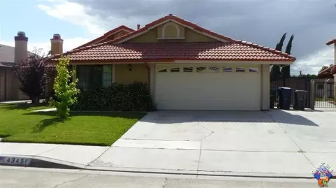 43451 Alep St, Lancaster, CA 93536 photo 1