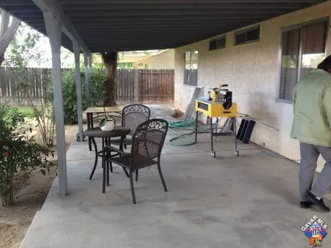 551 E Avenue J9, Lancaster, CA 93535 photo 2