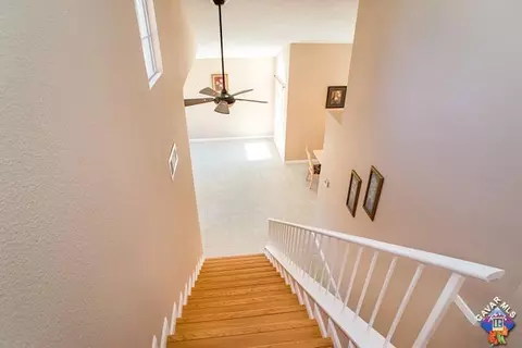 37613 Peach Dr, Palmdale, CA 93550 photo 8