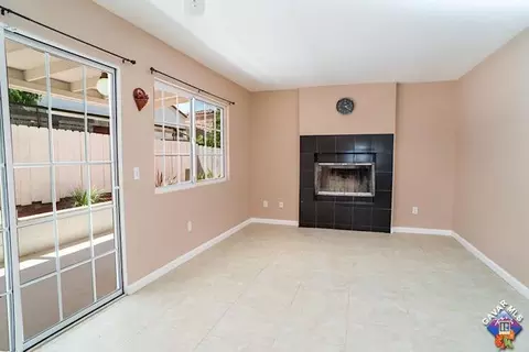 37613 Peach Dr, Palmdale, CA 93550 photo 7