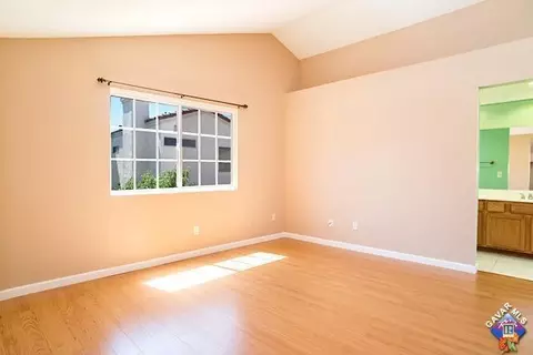 37613 Peach Dr, Palmdale, CA 93550 photo 9