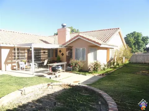 3646 E Toscany Ct, Palmdale, CA 93550 photo 13