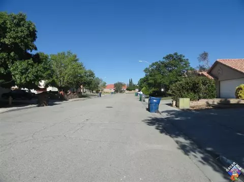 3646 E Toscany Ct, Palmdale, CA 93550 photo 4