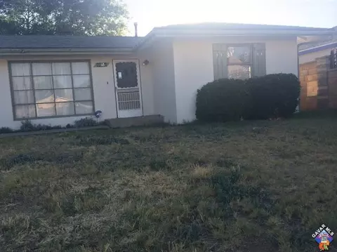 44551 Date Ave, Lancaster, CA 93534 photo 2
