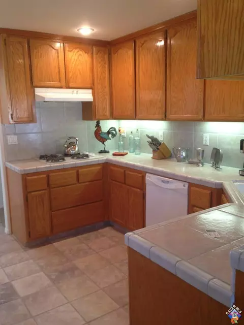 21535 Oak Knoll Dr, Tehachapi, CA 93561 photo 16