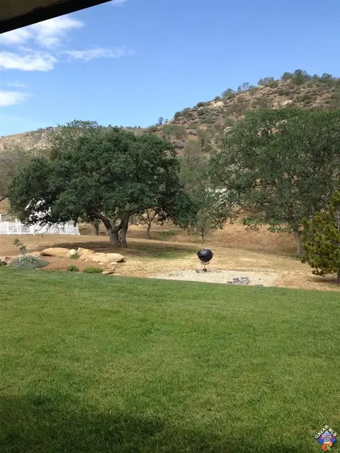 21535 Oak Knoll Dr, Tehachapi, CA 93561 photo 11