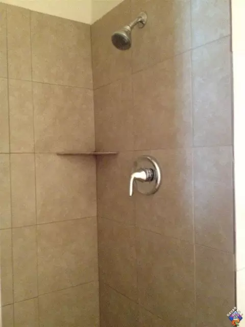 45568 5th St, Lancaster, CA 93535 photo 2