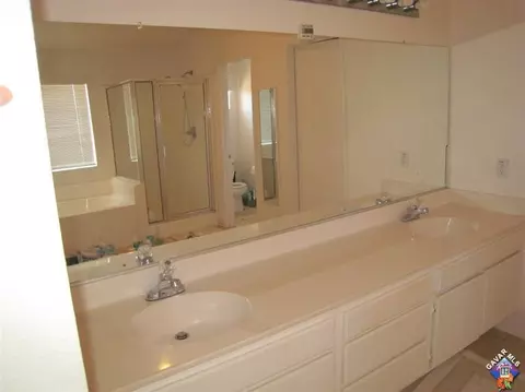 44103 E 17th Street St, Lancaster, CA 93535 photo 12